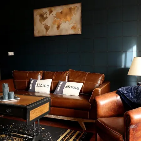 Bed and Breakfast La Tour Notre Dame Μπουλόν-Σιρ-Μερ