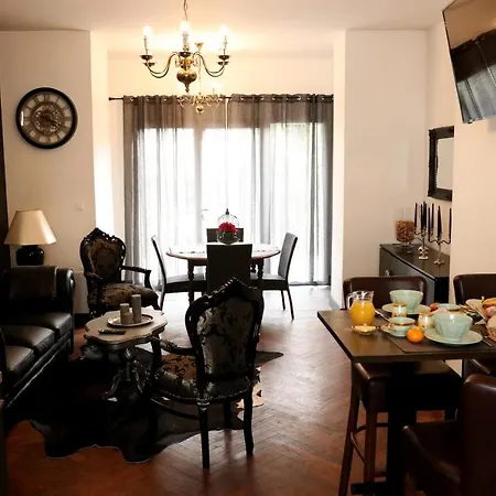 Bed & Breakfast La Tour Notre Dame