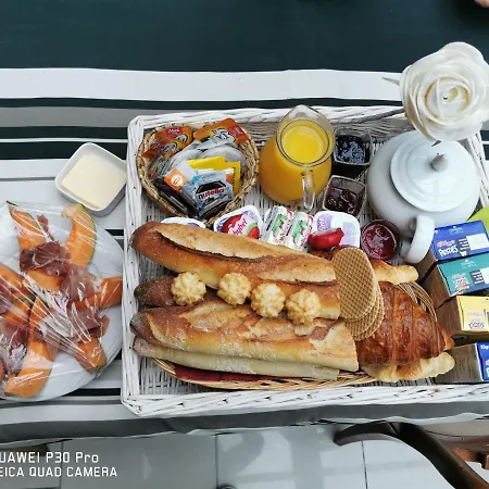 Alojamento de Acomodação e Pequeno-almoço La Tour Notre Dame Boulogne-sur-Mer