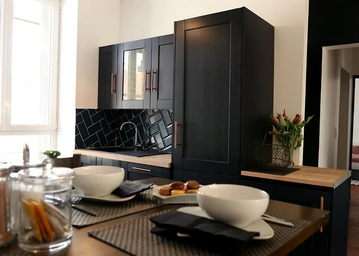 La Tour Notre Dame Bed & Breakfast